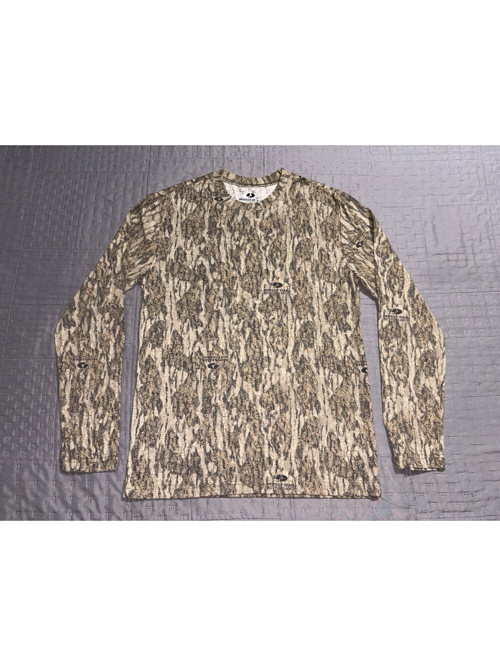 Mossy Oak Men's Long Sleeve Camo Tee - Bottomland Scent Control size Small